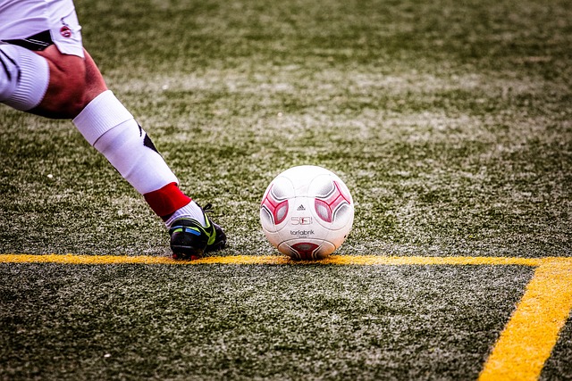 他通过积极 他通过积极